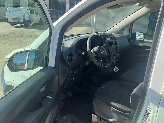2022 mercedes-benz vito 110 cdi func.lang dc bedrijfswagen - afbeelding 3 van  15