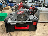 2022 milwaukee m18 ccs55 cirkelzaagmachine - afbeelding 2 van  5