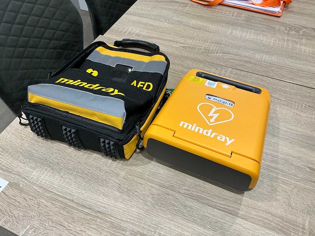 2022 mindray beneheart c1a defibrillator - afbeelding 1 van  4