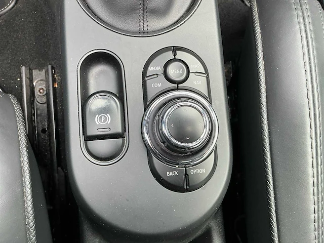2022 mini cooper se electric f56 lci2 "yours" personenauto - afbeelding 47 van  59