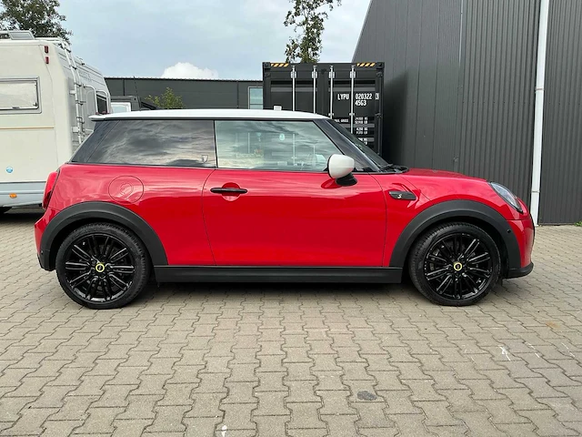 2022 mini cooper se electric f56 lci2 "yours" personenauto - afbeelding 57 van  59