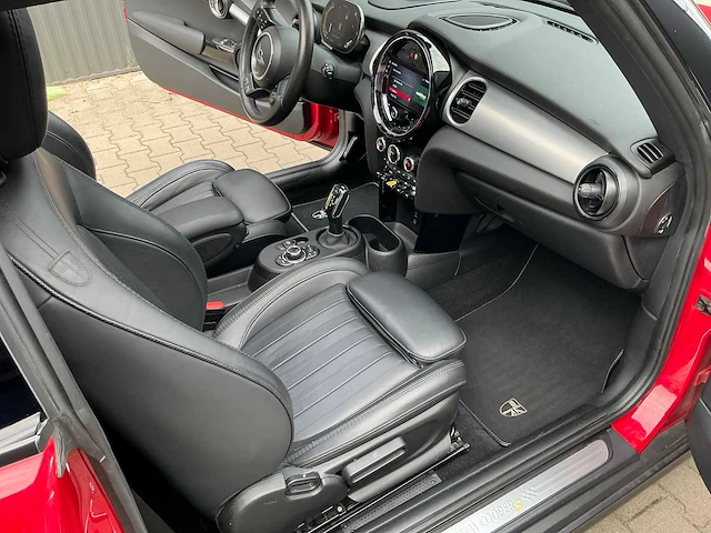 2022 mini cooper se electric f56 lci2 "yours" personenauto - afbeelding 50 van  59