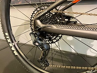 2022 mondraker f-podium carbon dc rr crosscountry mountainbike - 43cm - afbeelding 3 van  13