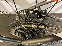 2022 mondraker f-podium carbon dc rr crosscountry mountainbike - 43cm - afbeelding 4 van  13