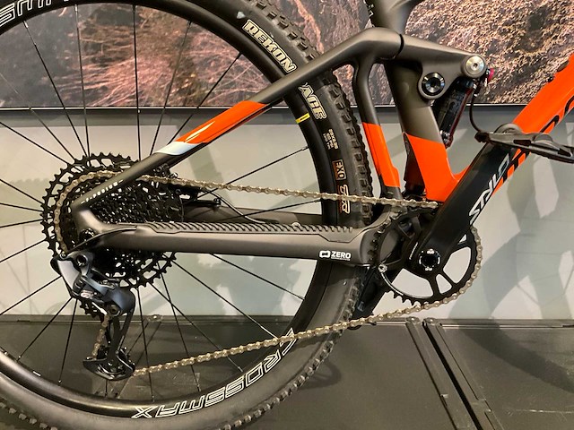 2022 mondraker f-podium carbon dc rr crosscountry mountainbike - 43cm - afbeelding 8 van  13