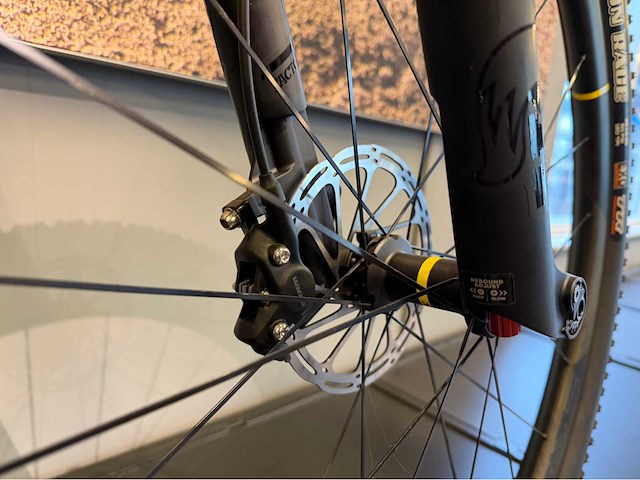 2022 mondraker podium carbon r hardtail mountainbike - l - afbeelding 7 van  15