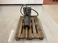 2022 montabert hb880 cw05 hydraulische sloophamer - afbeelding 10 van  11