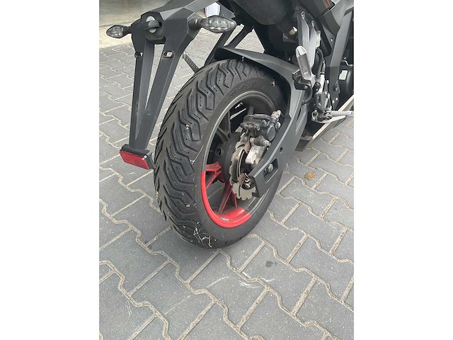2022 motobi - strada 125 dl sport - motorcycle - afbeelding 14 van  16
