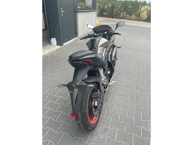 2022 motobi - strada 125 dl sport - motorcycle - afbeelding 15 van  16