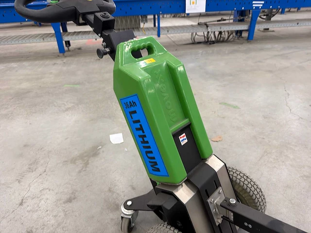 2022 movexx t1000 25.6v elektrische trekker - afbeelding 3 van  8