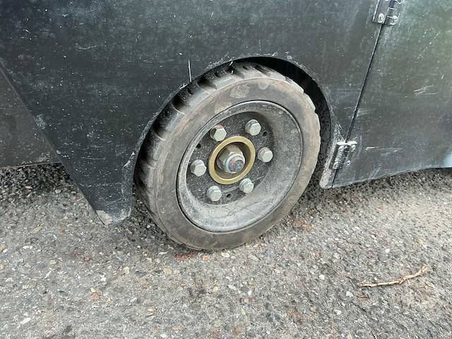 2022 mud king w-sweep veeg-zuig machine - afbeelding 4 van  21