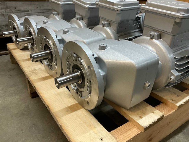 2022 nord drivesystems elektromotor 1,1kw (4x) - afbeelding 3 van  5