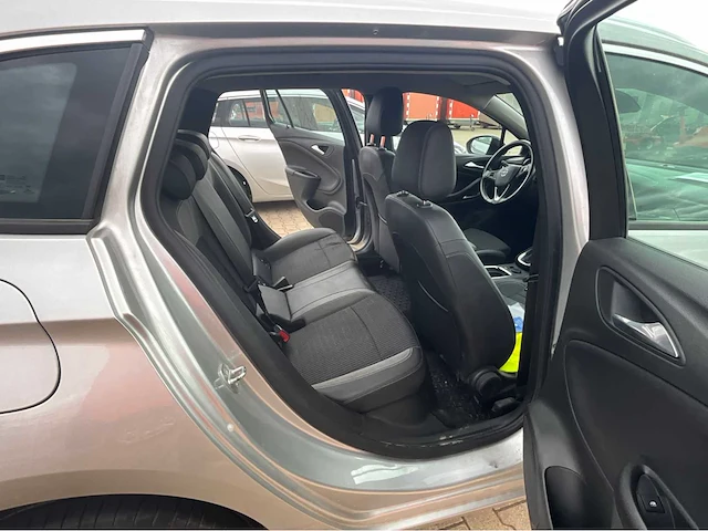 2022 opel astra sports tourer 1.5 cdti business elegance personenauto - afbeelding 4 van  24