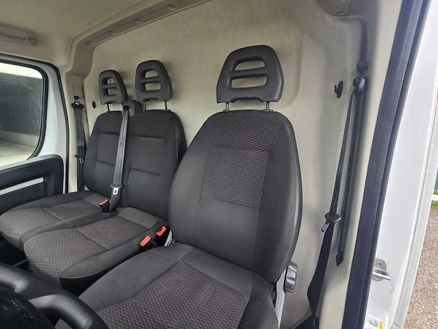2022 opel y movano bedrijfswagen - afbeelding 18 van  35