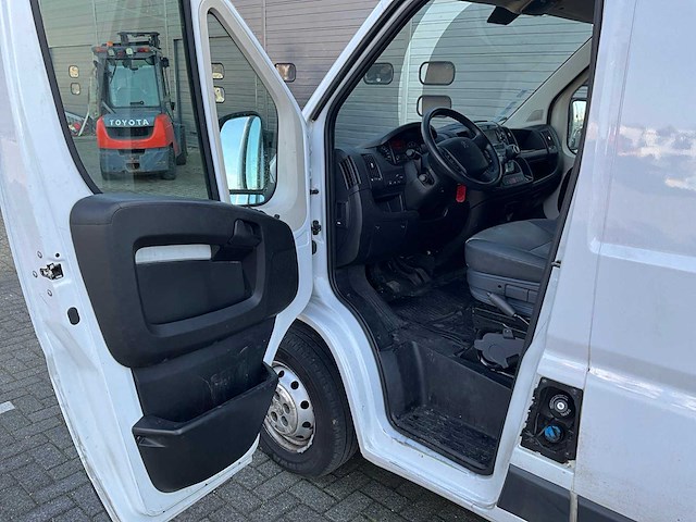 2022 peugeot boxer 2.2 bedrijfswagen - afbeelding 9 van  40