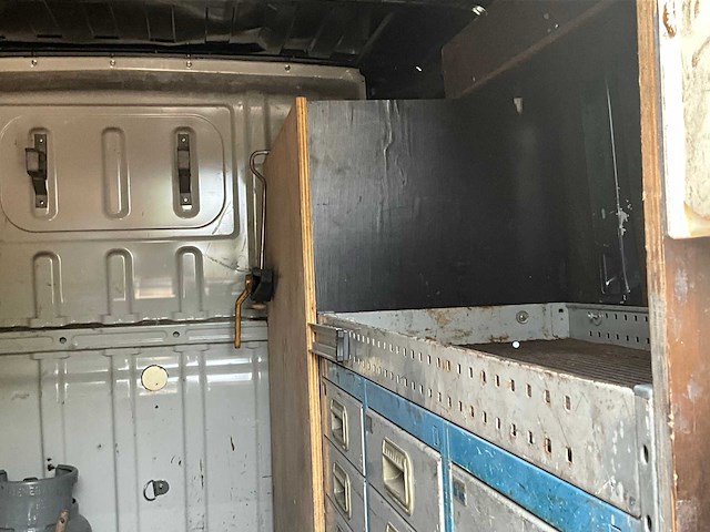 2022 peugeot boxer 333 2.2 hdi l1h1 premium bedrijfswagen - afbeelding 14 van  32