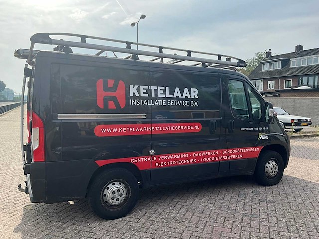 2022 peugeot boxer 333 2.2 hdi l1h1 premium bedrijfswagen - afbeelding 31 van  32