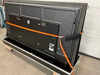 2022 philips 86bdl3550q monitor in flightcase - afbeelding 14 van  17