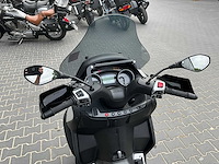 2022 piaggio mp3 400hpe 3 wiel motorfiets - afbeelding 14 van  18