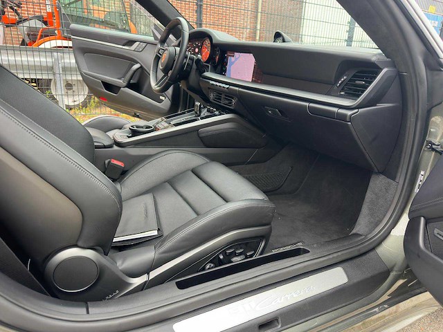 2022 porsche 911 carrera personenauto - afbeelding 30 van  38