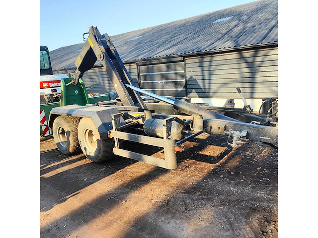 2022 pronar t185 container haakarm aanhanger met 4 containers - afbeelding 15 van  26