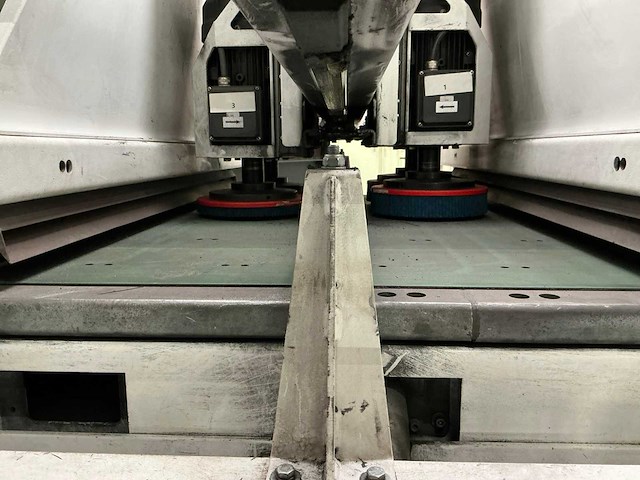 2022 q-fin f1200 + wes6000 slijp- en afbraammachine met afzuiging - afbeelding 1 van  36
