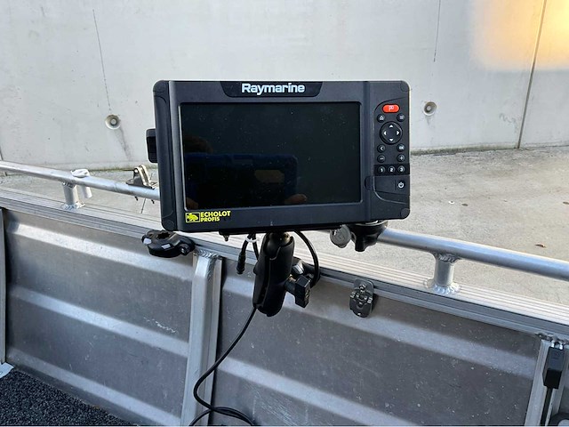 2022 qwest marine b421 met 20 pk honda fishing boat - afbeelding 3 van  16