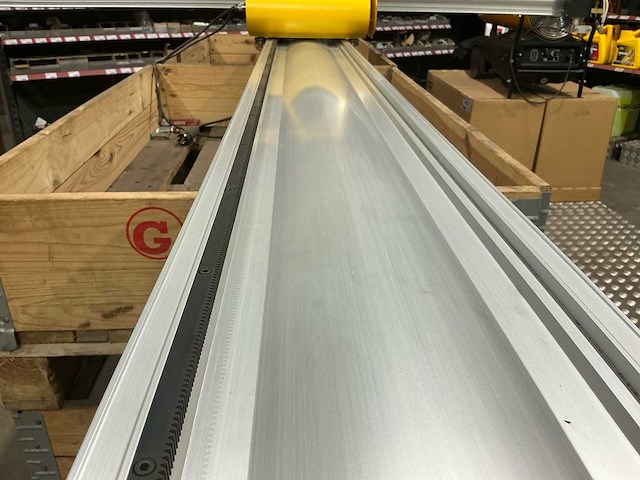 2022 ri f2100b cnc freesmachine - afbeelding 5 van  15