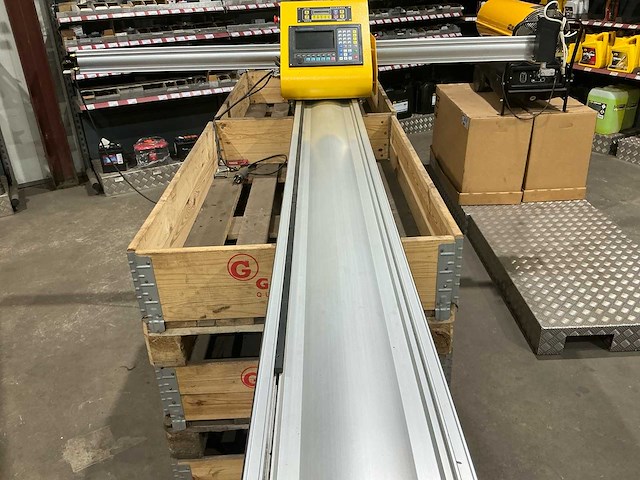 2022 ri f2100b cnc freesmachine - afbeelding 9 van  15