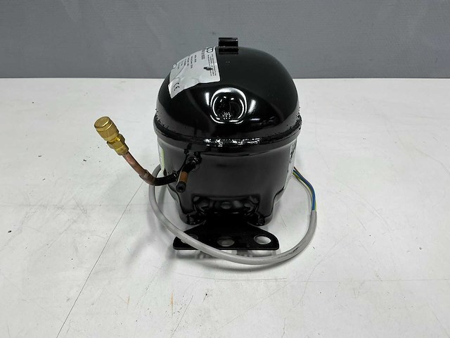 2022 rivacold emt 6160z koelcompressor - afbeelding 6 van  10