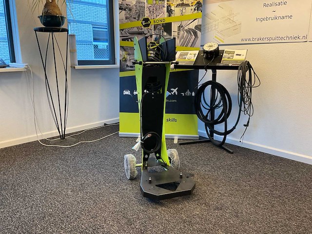 2022 sames kremlin inocart vt apparatuur voor poedercoaten - afbeelding 1 van  4