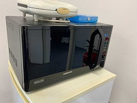 2022 samsung ms23k3513ak magnetron inclusief tosti-ijzer - afbeelding 2 van  5