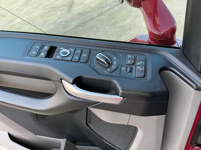 2022 scania r460 opleggertrekker - afbeelding 28 van  44