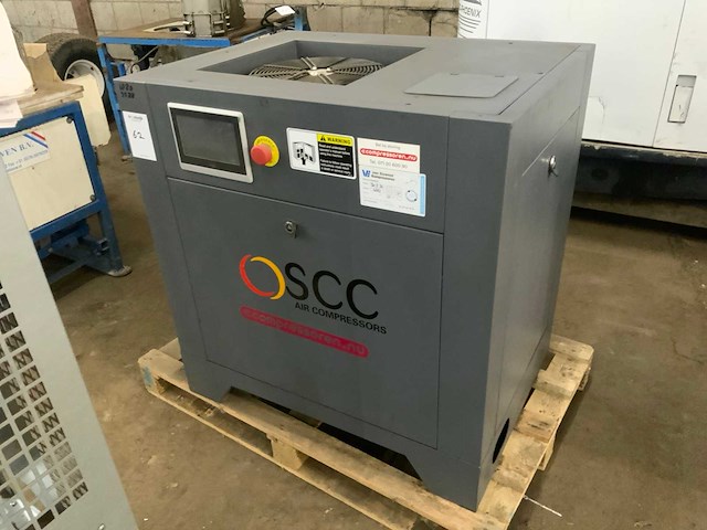2022 scc base 5 vsd schroefcompressor - afbeelding 1 van  8