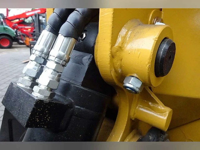 2022 sif 600 hydraulische poliep-/schrootgrijper – 600 liter – 5-schalen – incl. adapter - nieuw - afbeelding 14 van  14