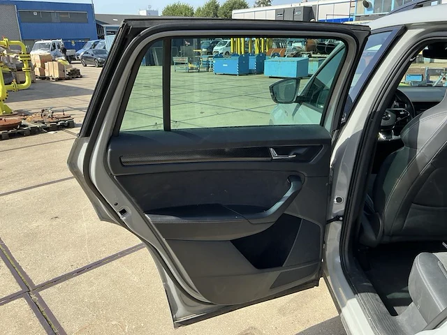 2022 skoda kodiaq 1.5 tsi sportline business auto - afbeelding 17 van  31