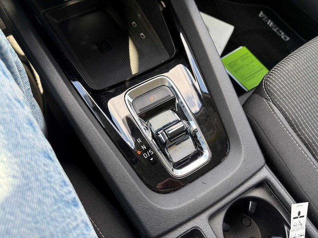 2022 skoda octavia combi 1.5 e-tsi automaat personenauto - afbeelding 5 van  12