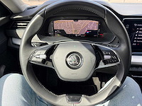 2022 skoda octavia combi 1.5 e-tsi automaat personenauto - afbeelding 2 van  9
