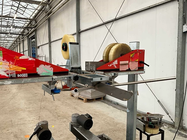 2022 soco t-10 dozensluitmachine - afbeelding 6 van  10