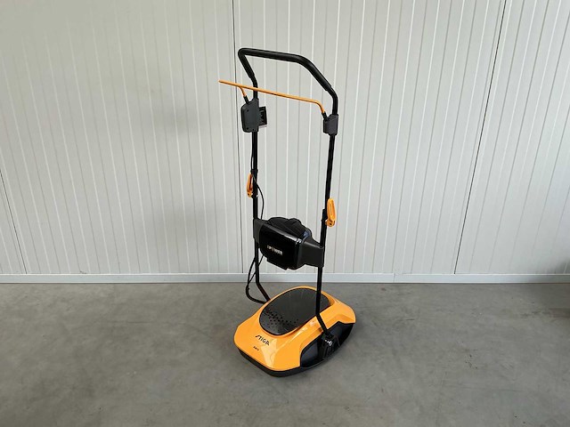 2022 stiga t300 li20 grasmaaier (ongebruikt) - afbeelding 1 van  8
