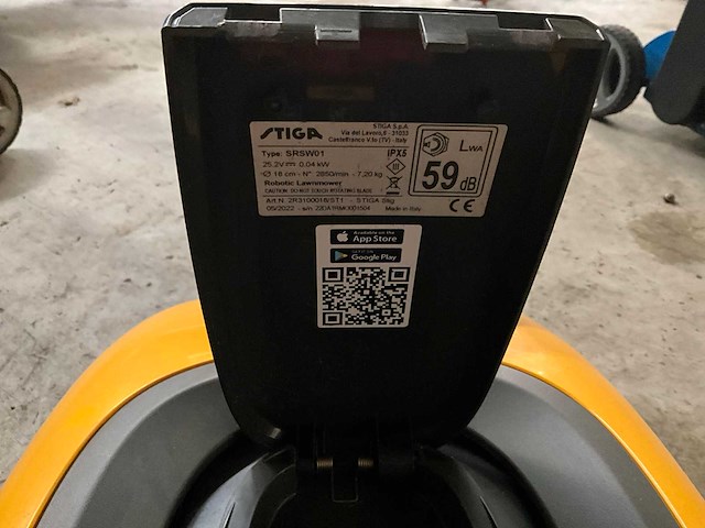 2022 stigna srsw01 epower robot grasmaaier - afbeelding 8 van  8