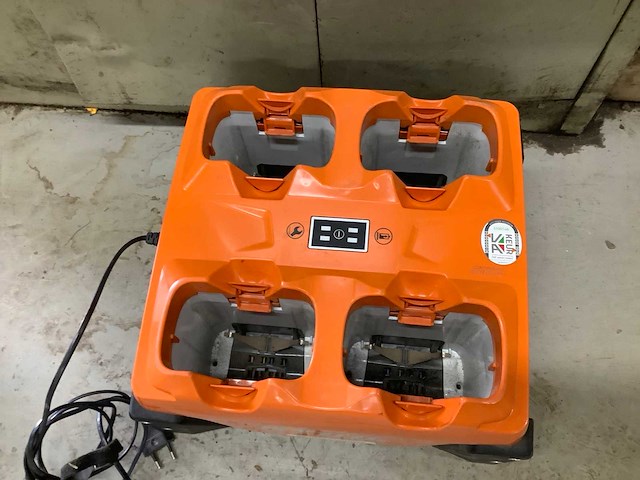 2022 stihl al301-4 acculader - afbeelding 2 van  4