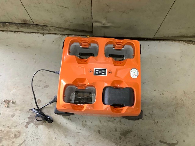 2022 stihl al301-4 acculader - afbeelding 2 van  4