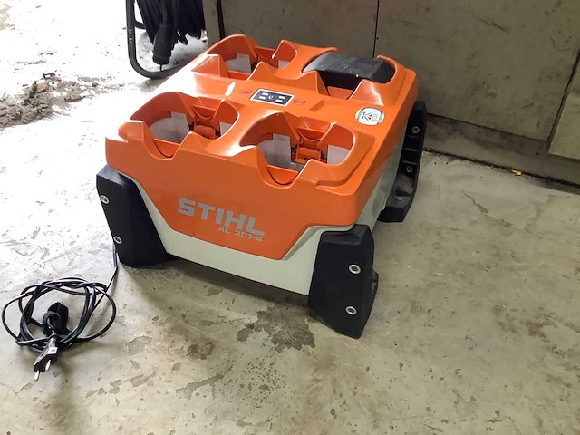 2022 stihl al301-4 acculader - afbeelding 2 van  3