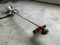 2022 stihl fs 55r kantenmaaier - afbeelding 1 van  7