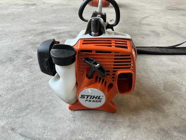 2022 stihl fs 55r kantenmaaier - afbeelding 6 van  7