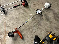 2022 stihl fs 55r kantentrimmer - afbeelding 1 van  6