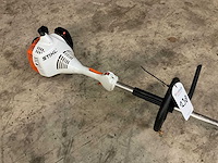 2022 stihl fs 55r kantentrimmer - afbeelding 2 van  6