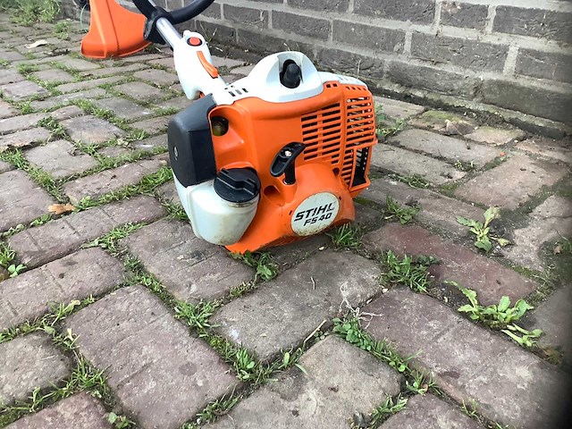 2022 stihl fs40 bosmaaier - afbeelding 1 van  1