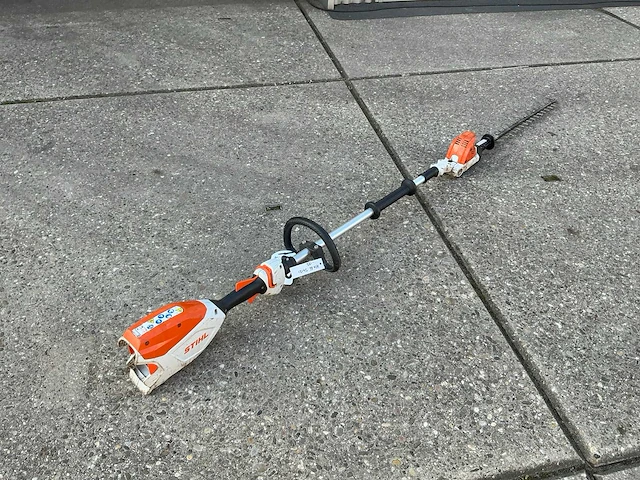 2022 stihl hla66 telescopische heggenschaar - afbeelding 3 van  8